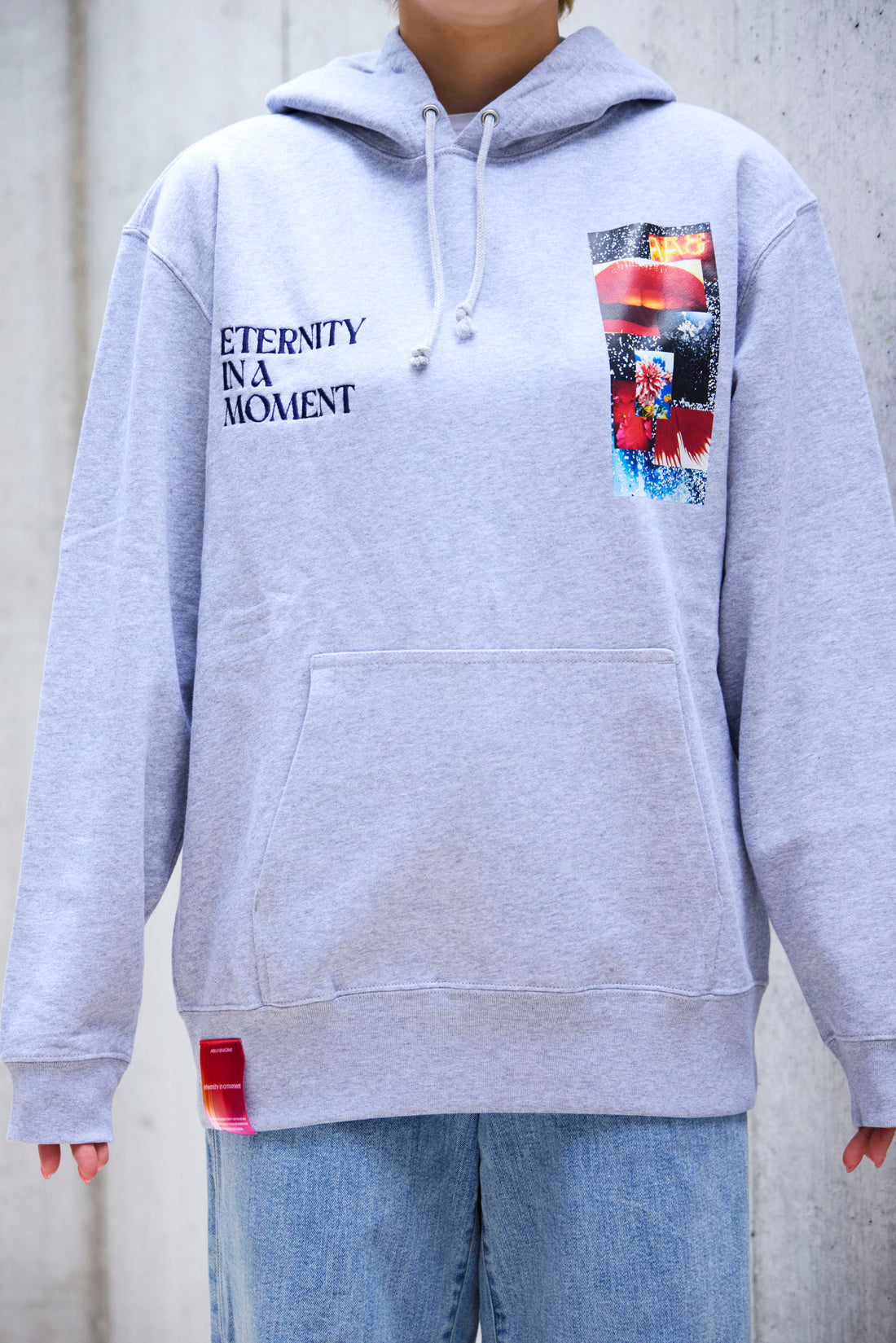 Eternity in a Moment フーディー｜Grey