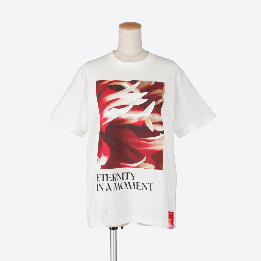 Eternity in a Moment Tシャツ｜Flower_White